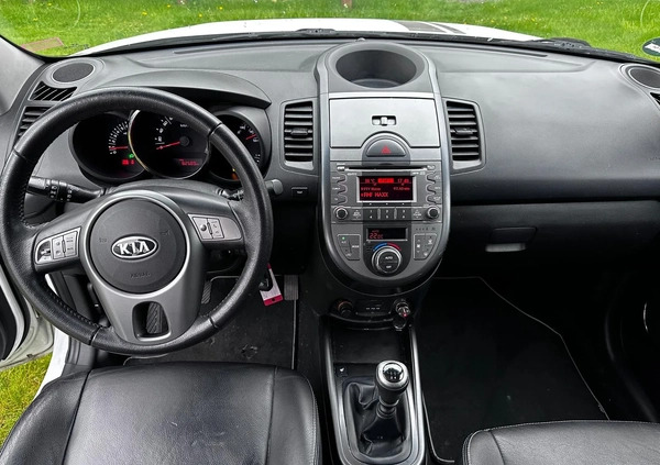 Kia Soul cena 26900 przebieg: 82589, rok produkcji 2011 z Międzybórz małe 29